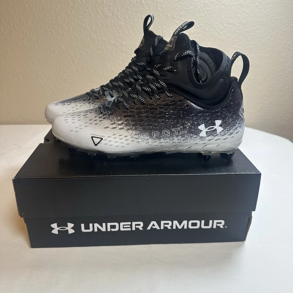 Under Armour Spotlight LUX MC 2.0 Mens Shoes Black White Football Cleats Size 10